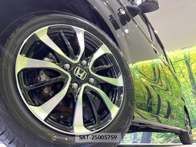 Honda N BOX CUSTOM 2019-02 8781333-12