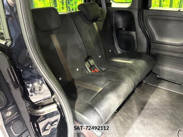 Honda N BOX CUSTOM 2018-03 8781334-10