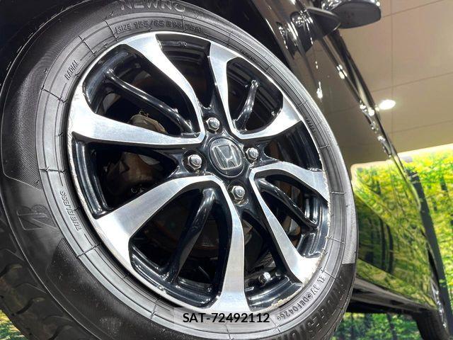 Honda N BOX CUSTOM 2018-03 8781334-13