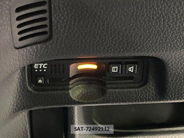 Honda N BOX CUSTOM 2018-03 8781334-7