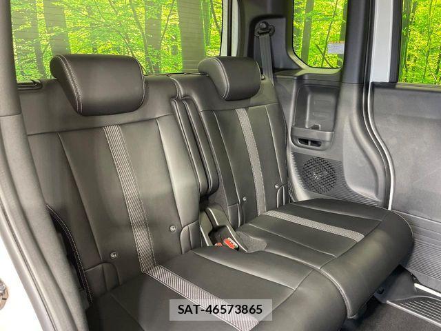 Honda N BOX CUSTOM 2026-07 8781282-8