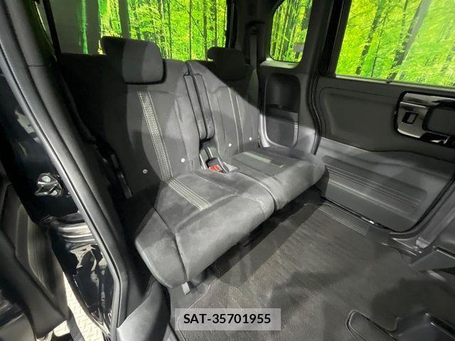 Honda N BOX CUSTOM 2022-06 8781314-12