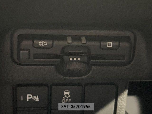 Honda N BOX CUSTOM 2022-06 8781314-6