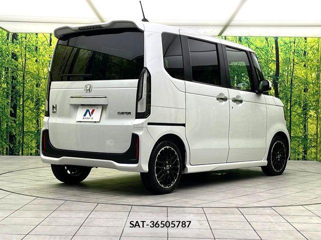 Honda N BOX CUSTOM 2025-08 8781293-16