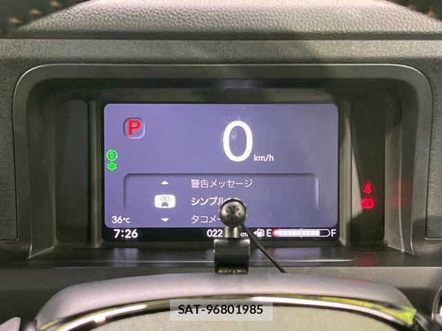 Honda N BOX CUSTOM 2024-04 8781290-19