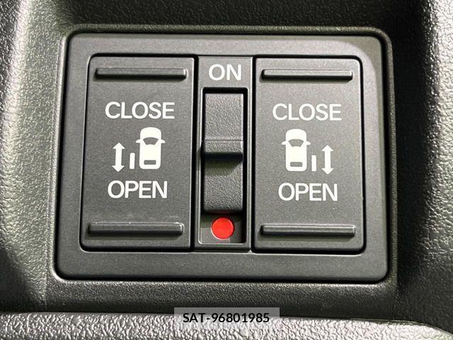 Honda N BOX CUSTOM 2024-04 8781290-2