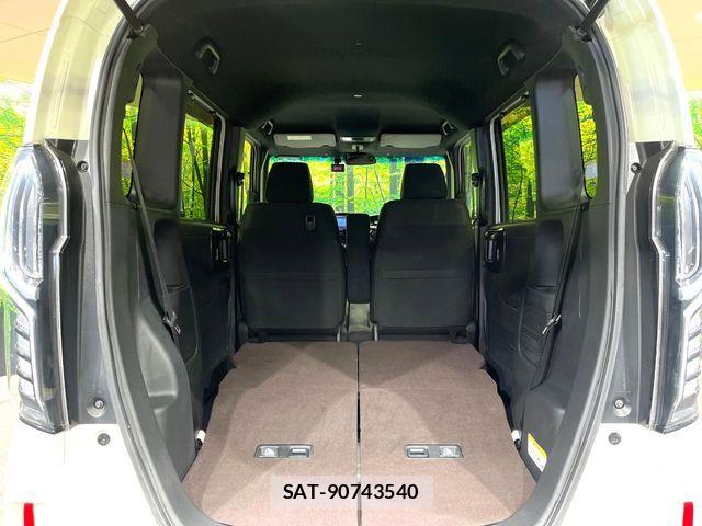 Honda N BOX CUSTOM 2018-01 8781325-9