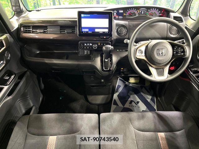 Honda N BOX CUSTOM 2018-01 8781325-1