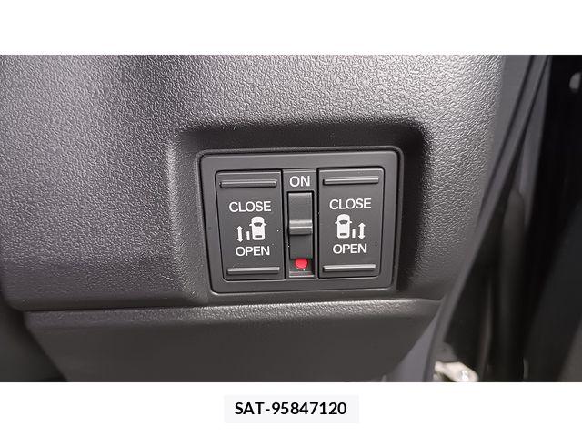 Honda N BOX CUSTOM 2024-09 8781338-6