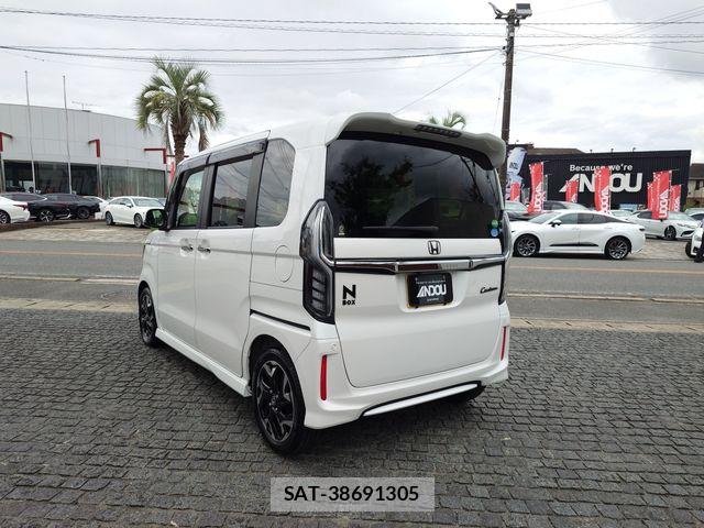 Honda N BOX CUSTOM 2020-01 8781312-2