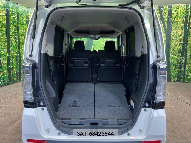 Honda N BOX CUSTOM 2017-03 8781349-9