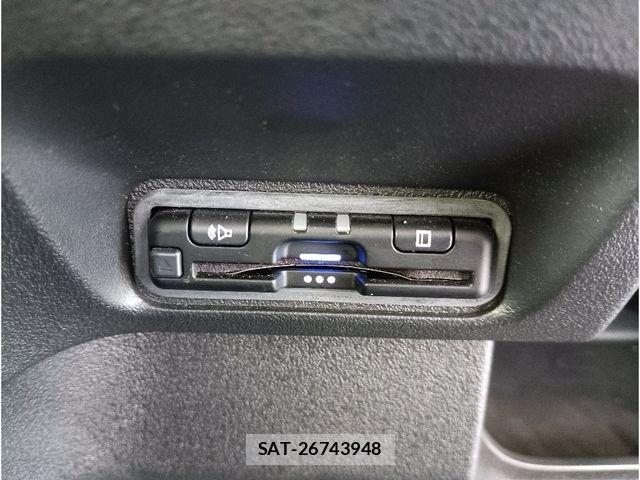 Honda N BOX CUSTOM 2023-10 8781335-18