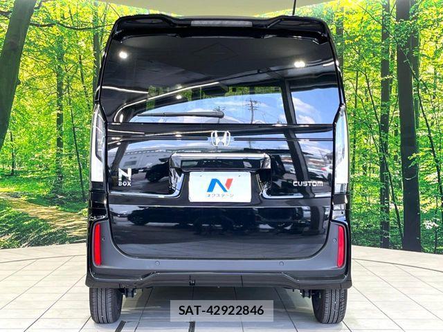 Honda N BOX CUSTOM 2025-01 8781303-14