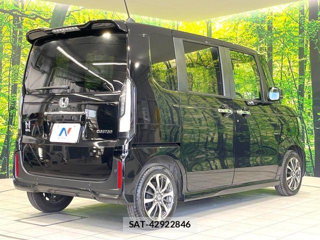 Honda N BOX CUSTOM 2025-01 8781303-16