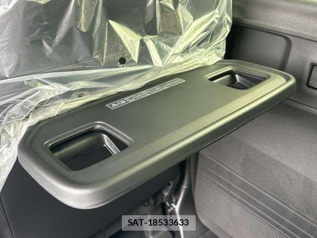 Honda N BOX CUSTOM 2026-06 8796854-8