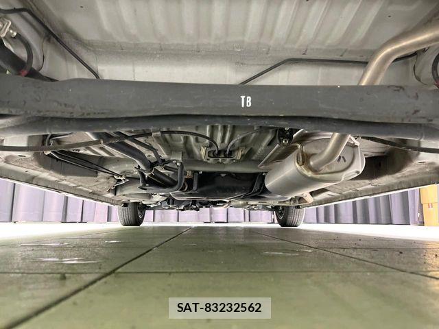Honda N BOX CUSTOM 2019-09 8796881-18
