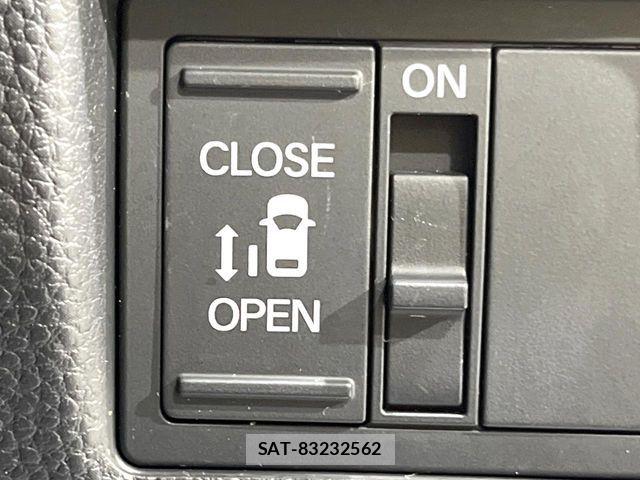 Honda N BOX CUSTOM 2019-09 8796881-5