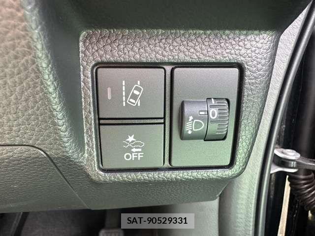 Honda N BOX CUSTOM 2022-01 8796871-16