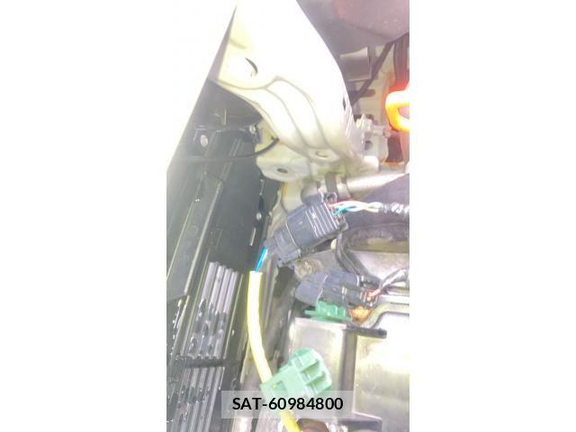 Honda N BOX CUSTOM 2022-04 8796896-25