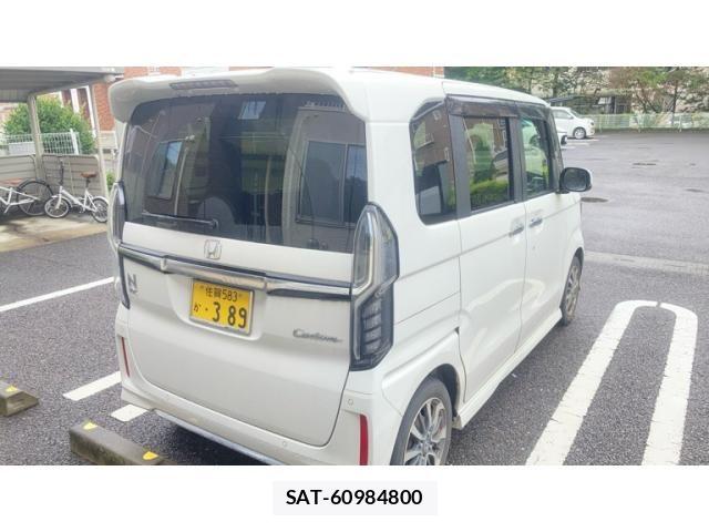 Honda N BOX CUSTOM 2022-04 8796896-3