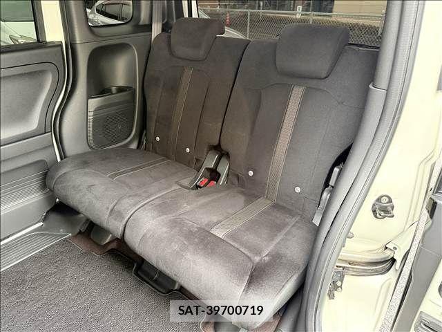 Honda N BOX CUSTOM 2017-09 8796903-9
