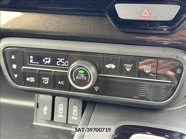 Honda N BOX CUSTOM 2017-09 8796903-12