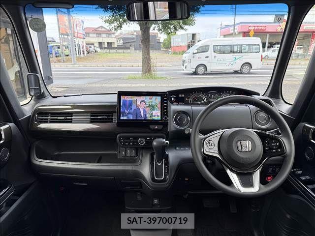 Honda N BOX CUSTOM 2017-09 8796903-1