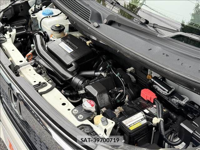 Honda N BOX CUSTOM 2017-09 8796903-19