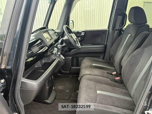 Honda N BOX CUSTOM 2021-09 8796877-11