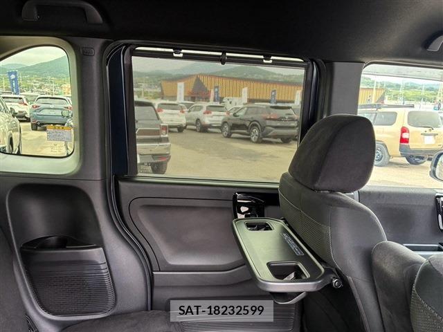 Honda N BOX CUSTOM 2021-09 8796877-26