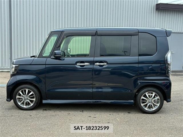 Honda N BOX CUSTOM 2021-09 8796877-8