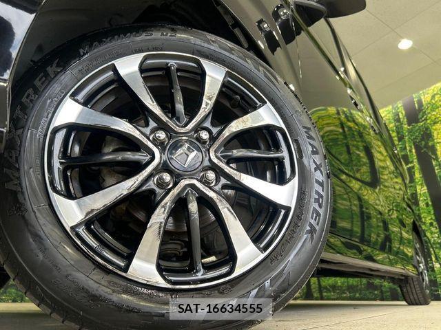 Honda N BOX CUSTOM 2020-08 8796884-12