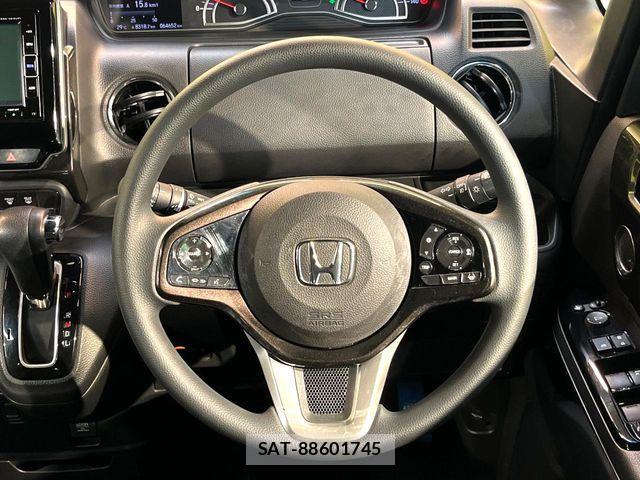 Honda N BOX CUSTOM 2018-02 8796883-10