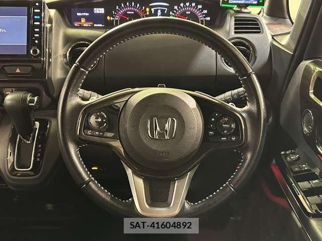 Honda N BOX CUSTOM 2018-09 8796878-9