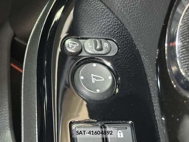Honda N BOX CUSTOM 2018-09 8796878-18