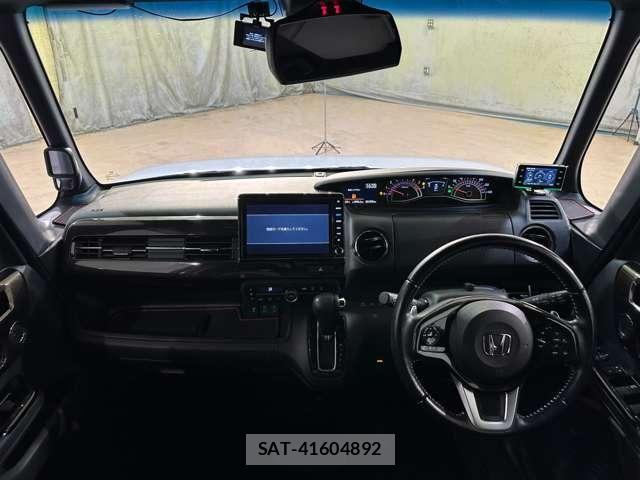 Honda N BOX CUSTOM 2018-09 8796878-19