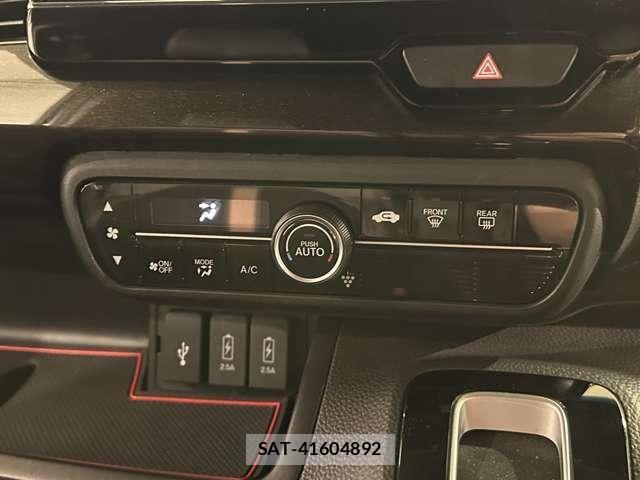 Honda N BOX CUSTOM 2018-09 8796878-24