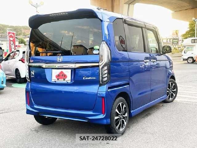 Honda N BOX CUSTOM 2017-11 8796887-2