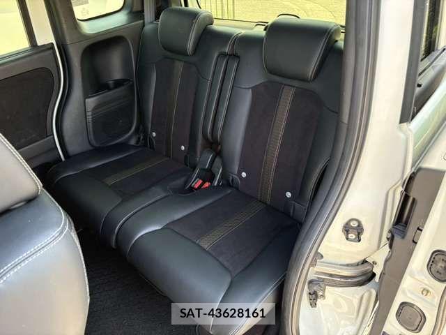 Honda N BOX CUSTOM 2017-12 8796890-8