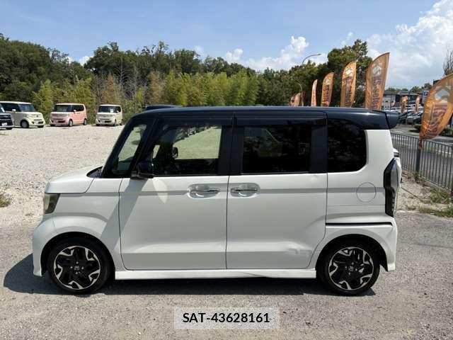 Honda N BOX CUSTOM 2017-12 8796890-5
