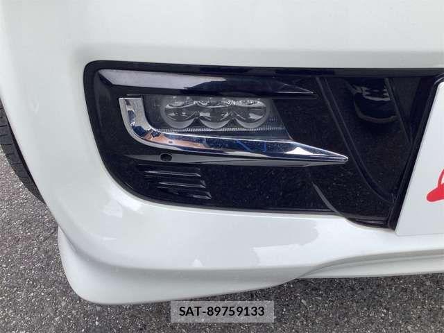 Honda N BOX CUSTOM 2019-06 8796879-10