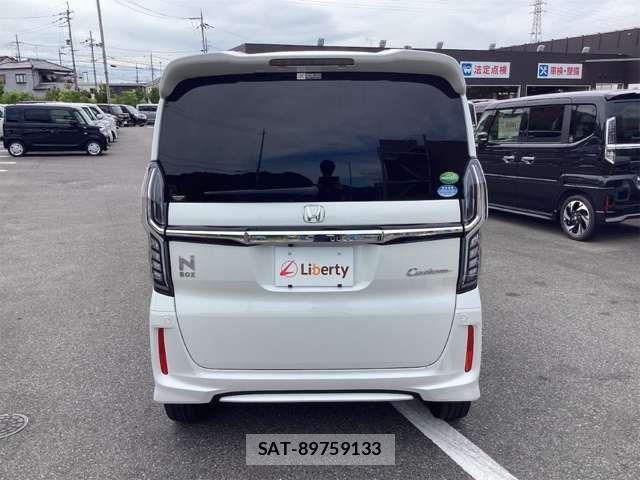 Honda N BOX CUSTOM 2019-06 8796879-16