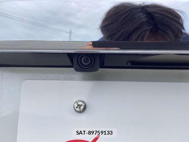 Honda N BOX CUSTOM 2019-06 8796879-18