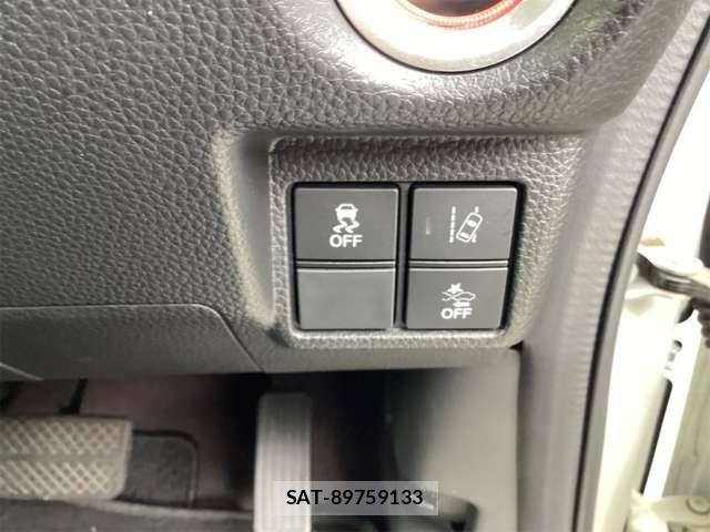 Honda N BOX CUSTOM 2019-06 8796879-5