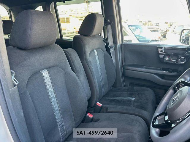 Honda N BOX CUSTOM 2022-11 8796870-7