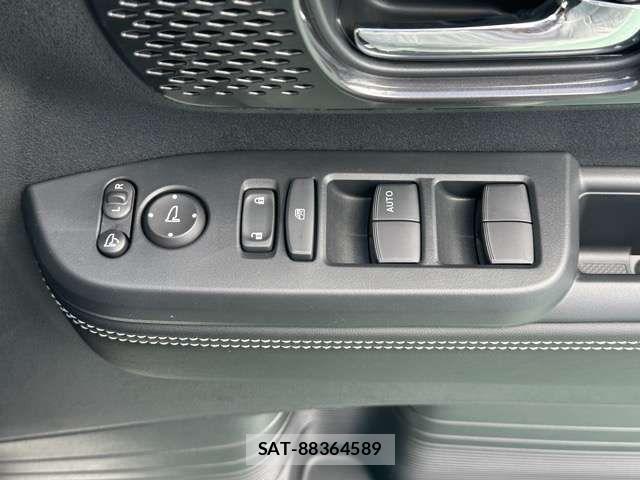 Honda N BOX CUSTOM 2026-07 8796853-15