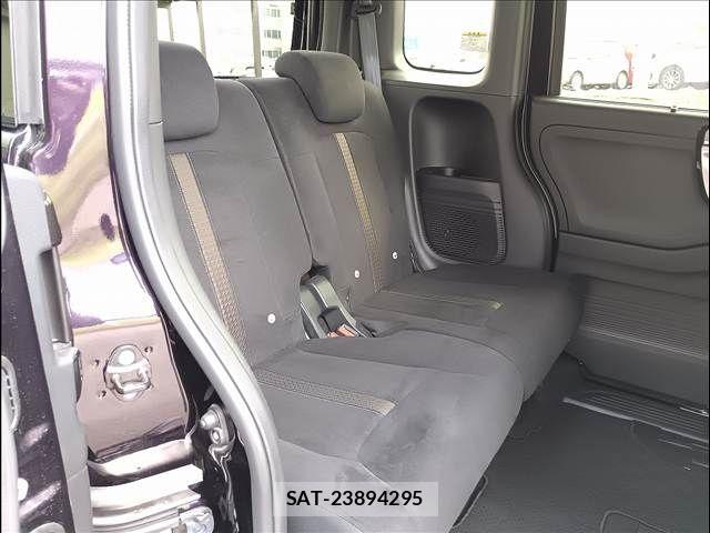 Honda N BOX CUSTOM 2017-11 8796889-12
