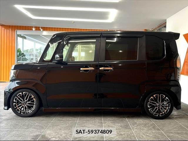 Honda N BOX CUSTOM 2018-09 8796891-11