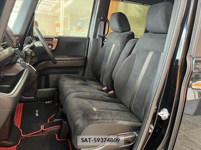 Honda N BOX CUSTOM 2018-09 8796891-16