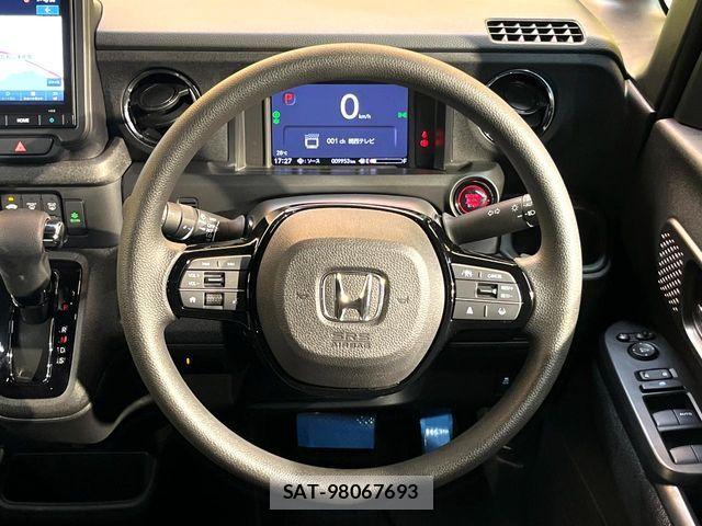 Honda N BOX CUSTOM 2024-02 8796862-9